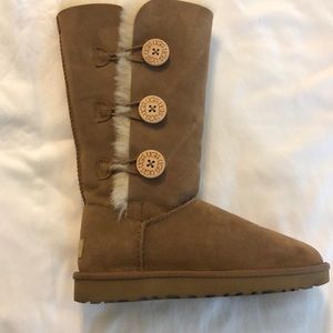Bailey button triplet UGG boots